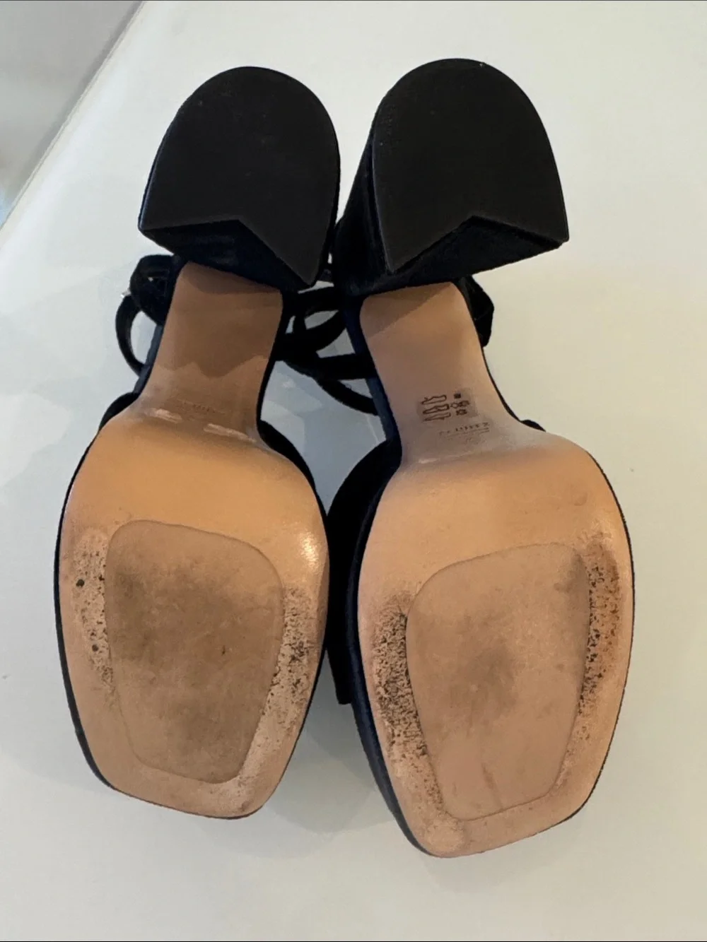 SCHUTZ Ariya Platform Sandal Black Velvet Size 7